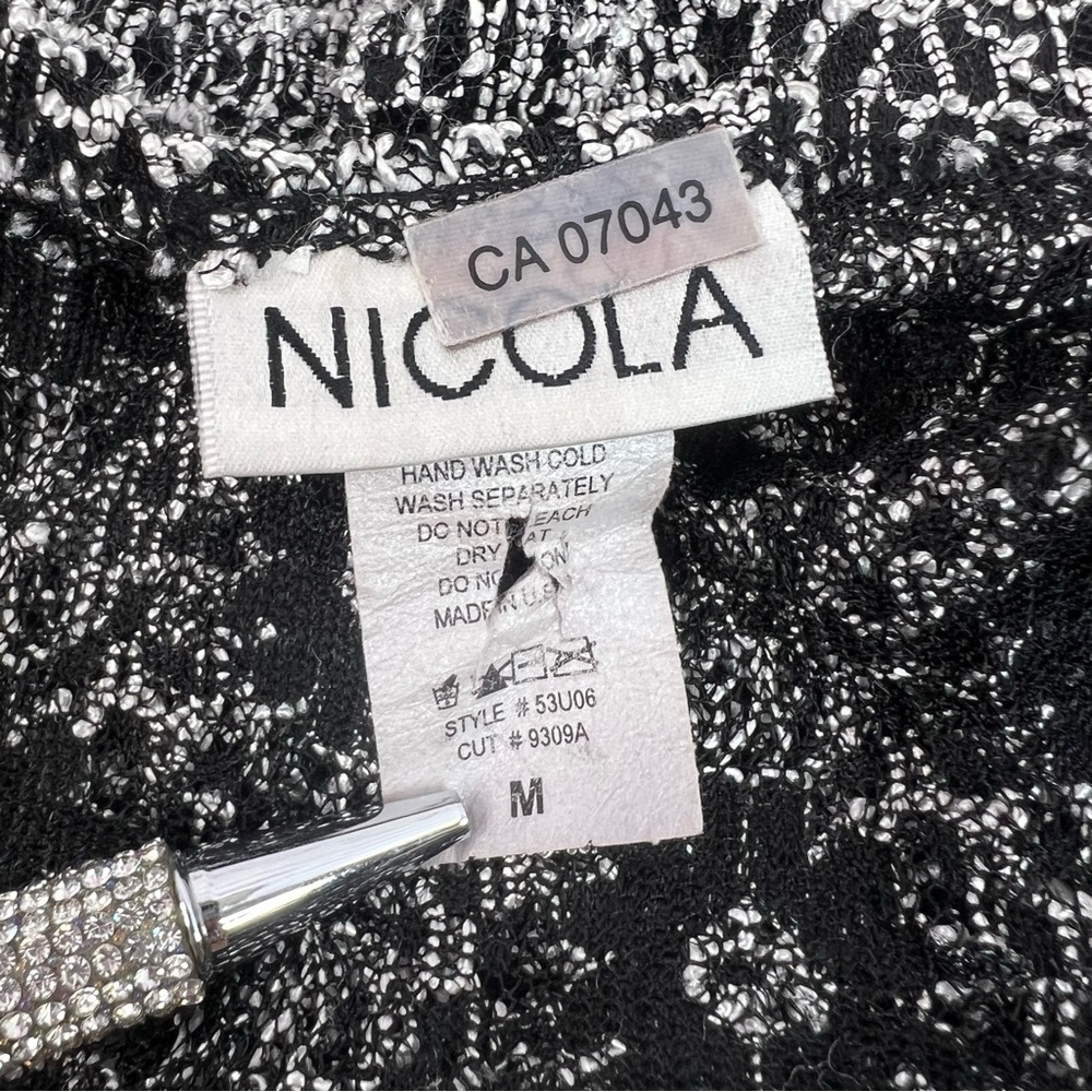 NICOLA tank top crochet detail Black and White silver Floral Tank Top cami - Picture 8 of 9
